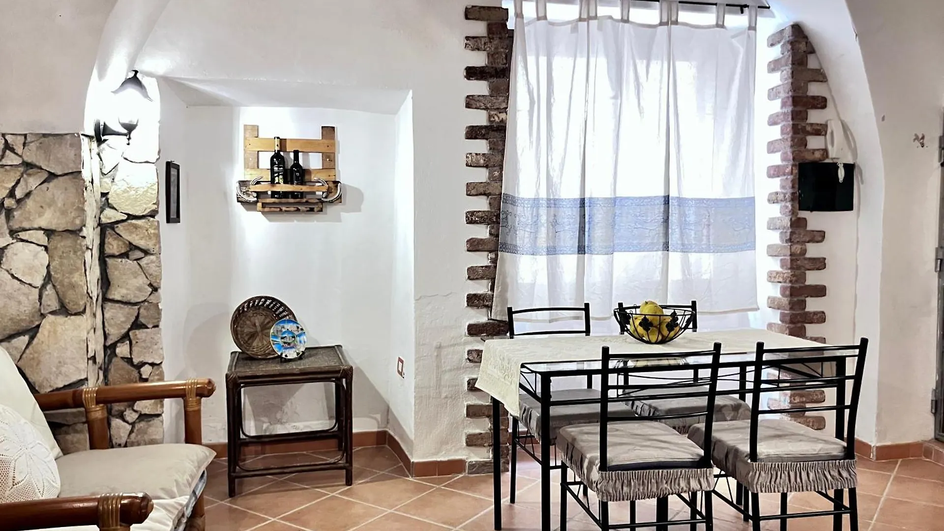 Apartment In The Heart Of The Castle カステルサルド